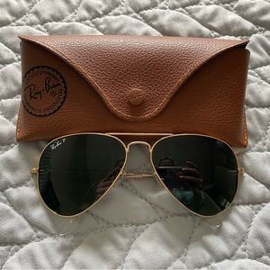 Ray-Ban Green/Gold Polarized Aviator Sunglasses